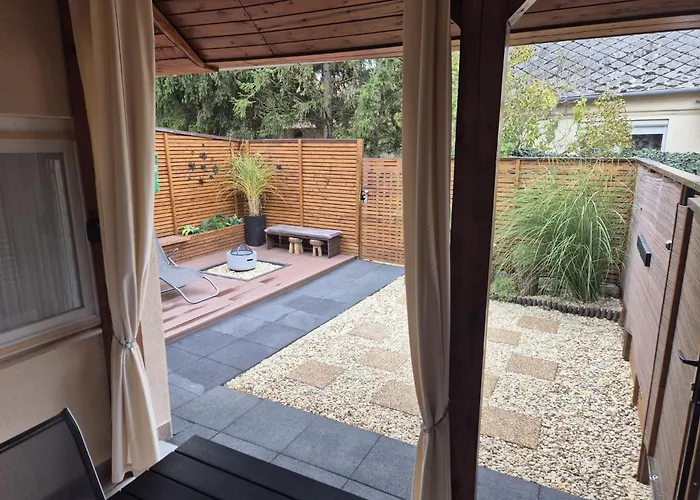 Kucko Vendeghaz * Sarospatak